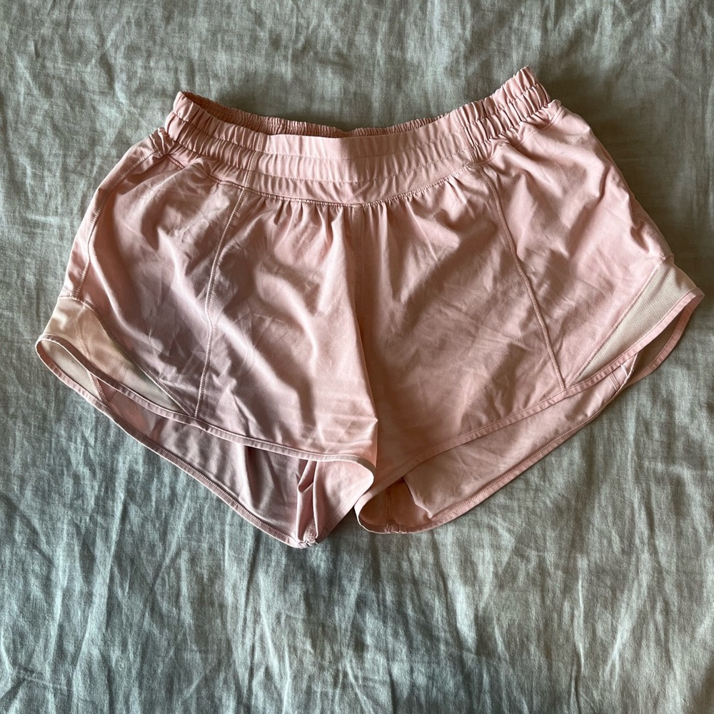 Lululemon Hotty Hot High Rise Lined Short